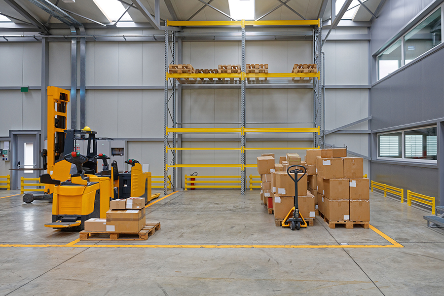 Surface à louer pour le stockage à Valenciennes et Sedan